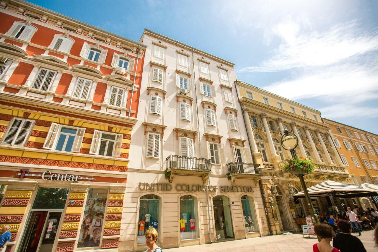 רייקה Apartment Korzo Filodrammatica מראה חיצוני תמונה